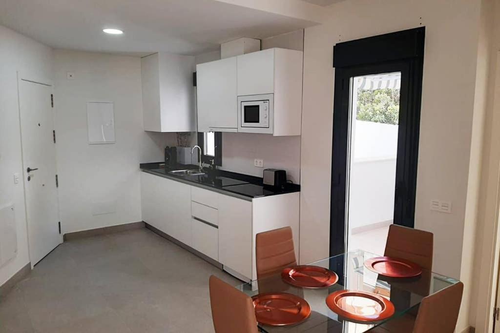 New Apartment In The Center-Terrace & Free Parking Málaga Esterno foto